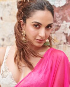 Kiara Advani Visits 'TKSS' In A Rs. 42K Fuchsia Pink Saree