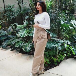 Khushi Kapoor's summer look with her over Rs 4 million Louis Vuitton sling bag