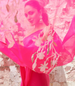 Kiara Advani Visits 'TKSS' In A Rs. 42K Fuchsia Pink Saree